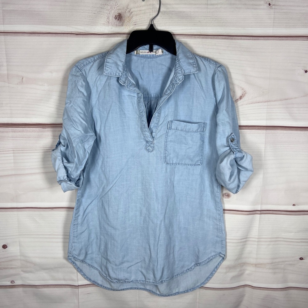 Chelsea & Violet Chambray Pullover Shirt Women S Blue Solid Roll Tab Sleeve Top